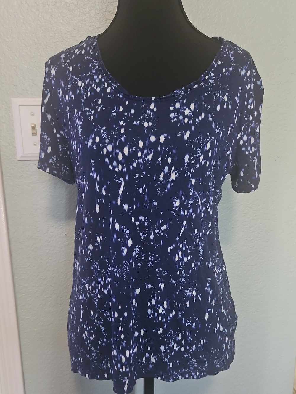 Women's Navy Blue Speckled Short-Sleeve Top